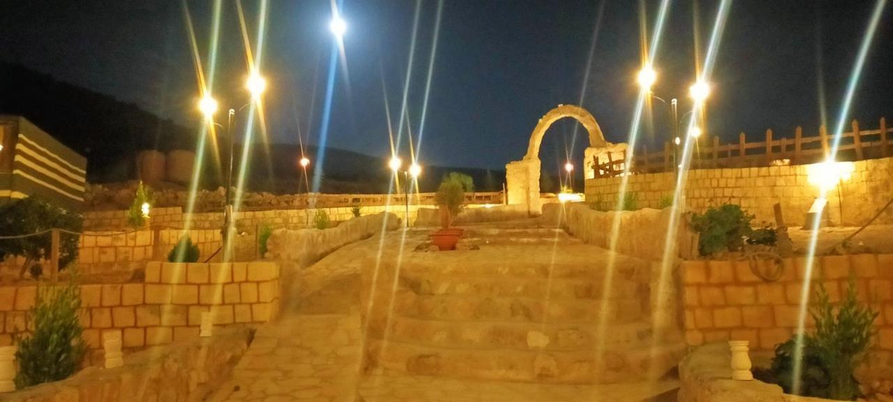 Petra Wassaif Camp Hotell Wadi Musa Exteriör bild