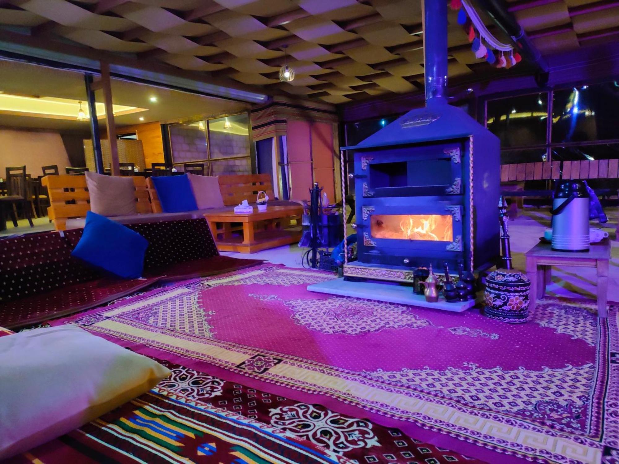 Petra Wassaif Camp Hotell Wadi Musa Exteriör bild